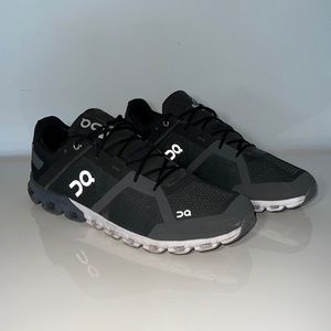 ON Cloudflow Trainers, black/asphalt, men’s 13